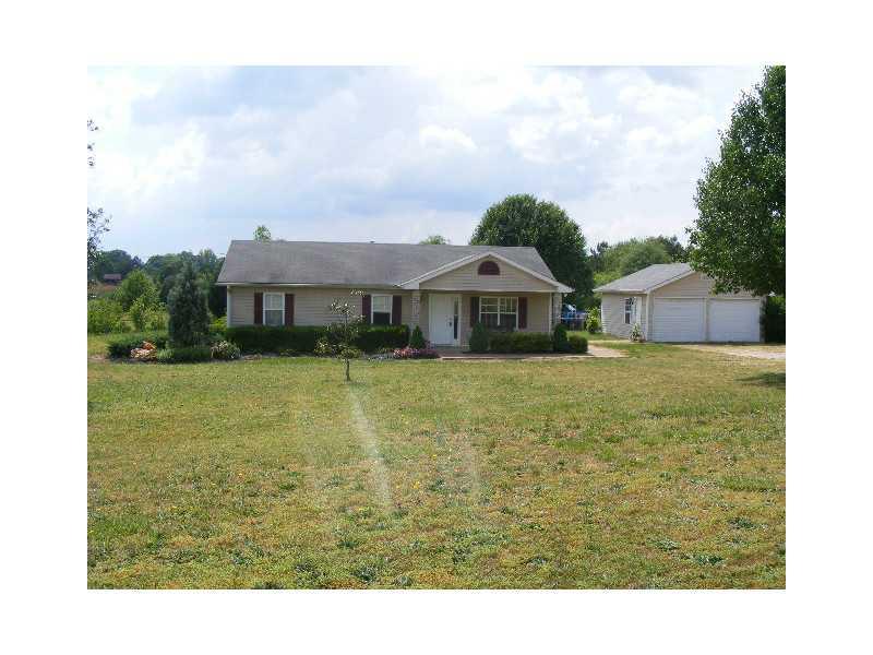 107 Old Ginn Road Commerce, GA 30529 - Photo 1 of 1 Exterior Front.
