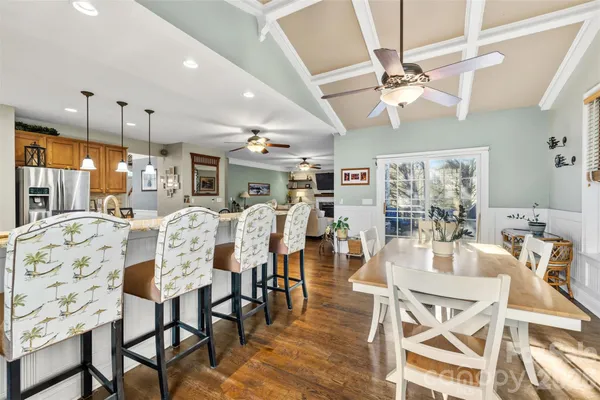 a view of a dining room and livingroom view