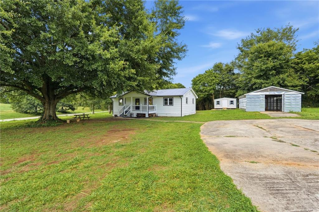 667 West O Smith Road Jefferson, GA 30549 - Photo 2 of 43