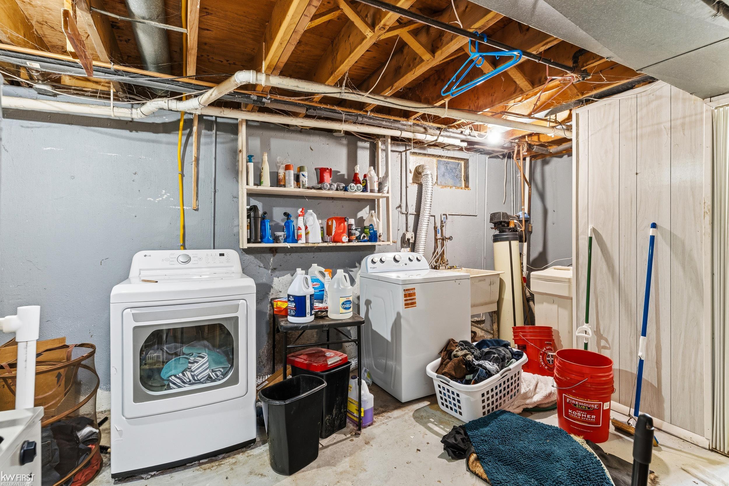 4271 Highland Road Milford, MI 48380 - Photo 45 of 48