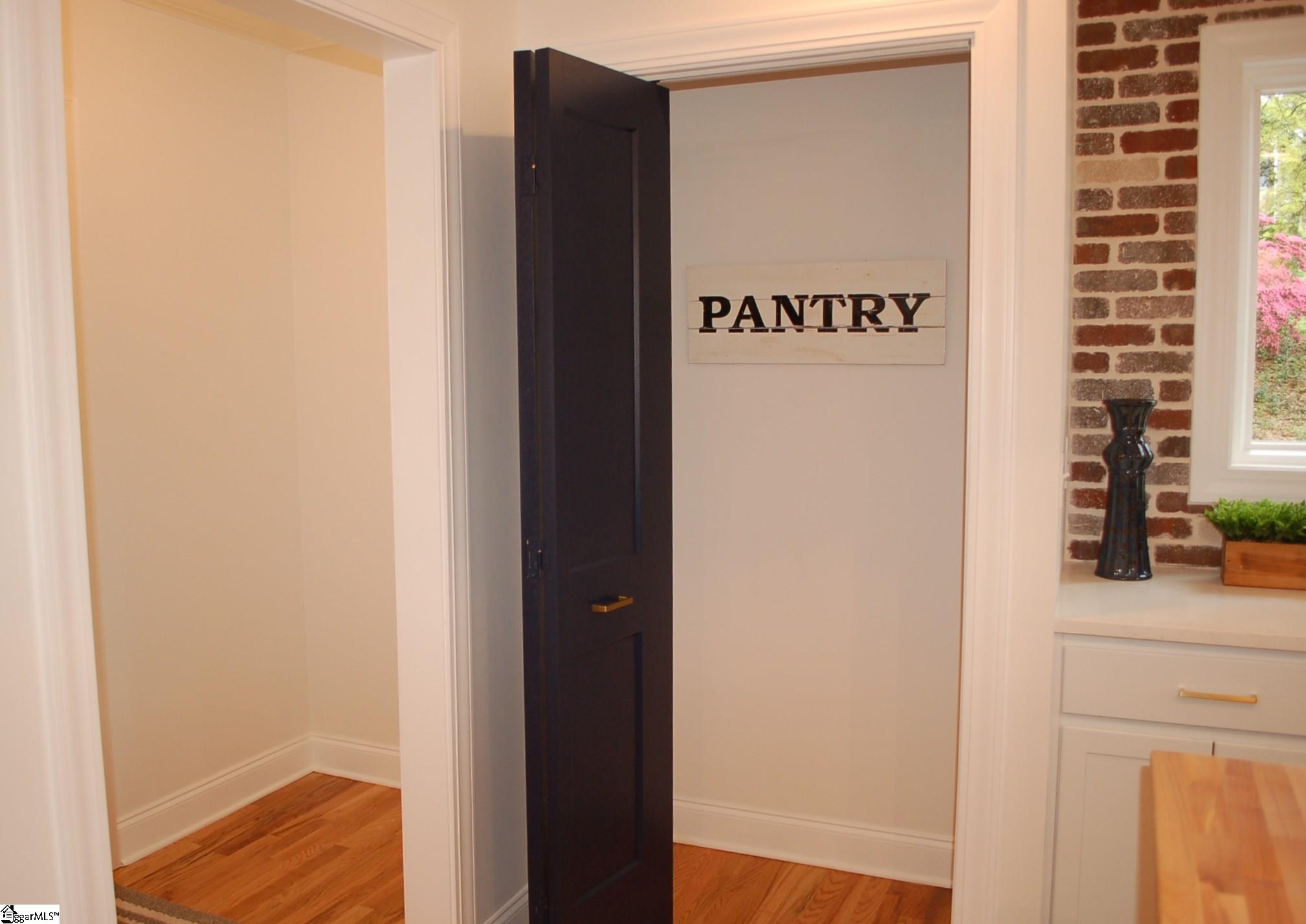 14 Batesview Drive Greenville, SC 29607 - Photo 14 of 35 Gallery Image 14