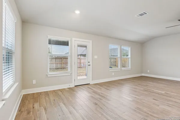 $395,990 | 9318 Quail Crst Drive, Schertz, TX 78154