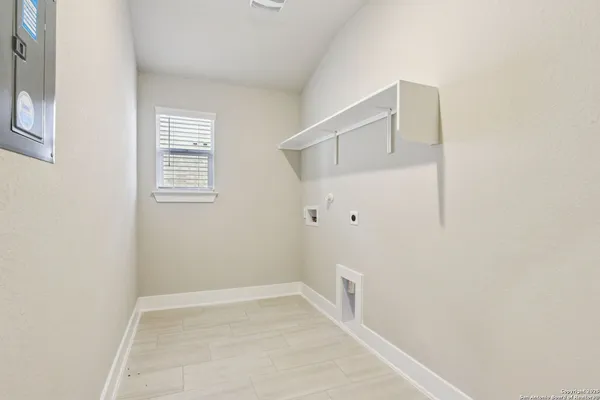 $395,990 | 9318 Quail Crst Drive, Schertz, TX 78154