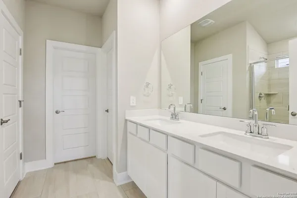 $395,990 | 9318 Quail Crst Drive, Schertz, TX 78154