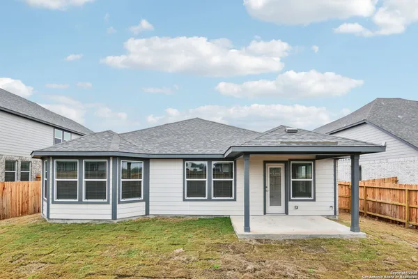 $395,990 | 9318 Quail Crst Drive, Schertz, TX 78154