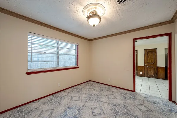 $1,900 | 9318 Benning Drive, Houston, TX 77031