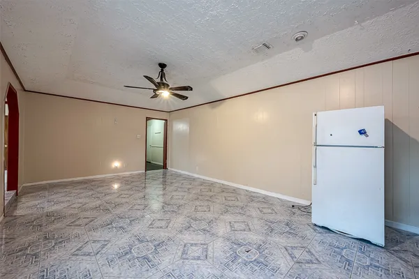 $1,900 | 9318 Benning Drive, Houston, TX 77031