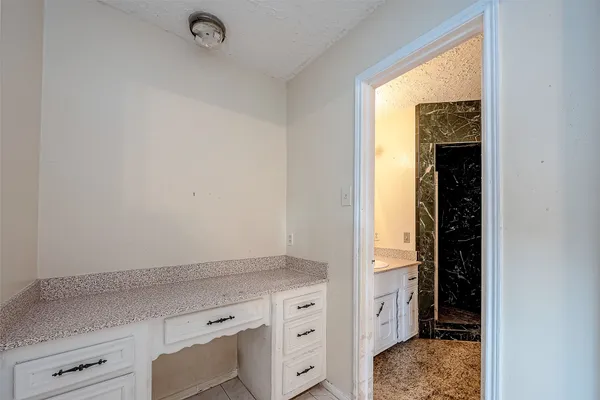 $1,900 | 9318 Benning Drive, Houston, TX 77031
