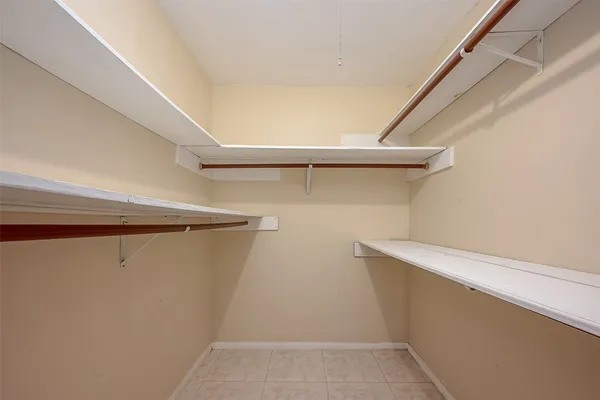 $1,900 | 9318 Benning Drive, Houston, TX 77031
