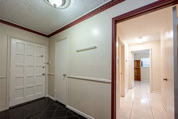 $1,900 | 9318 Benning Drive, Houston, TX 77031