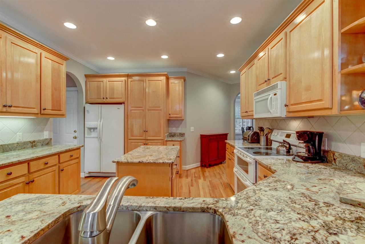 2125 Tibwin Drive Raleigh, NC 27606 - Photo 9 of 30 Photo 9