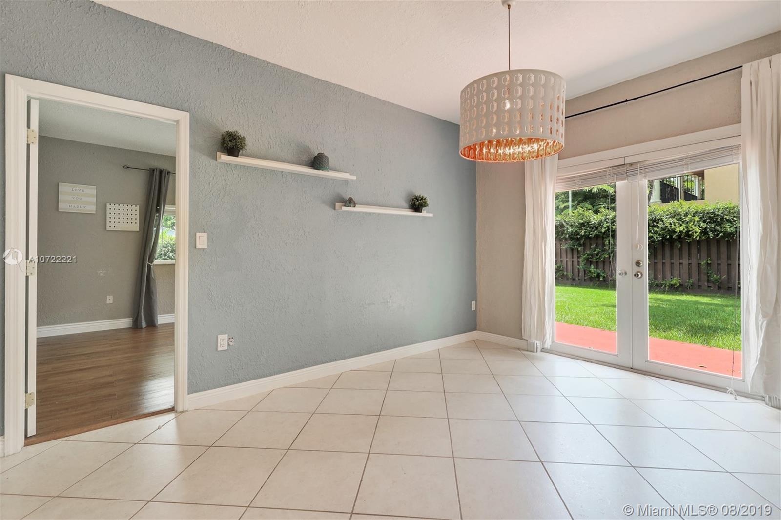 5495 Southwest 68th Avenue Miami, FL 33155 - Photo 14 of 35