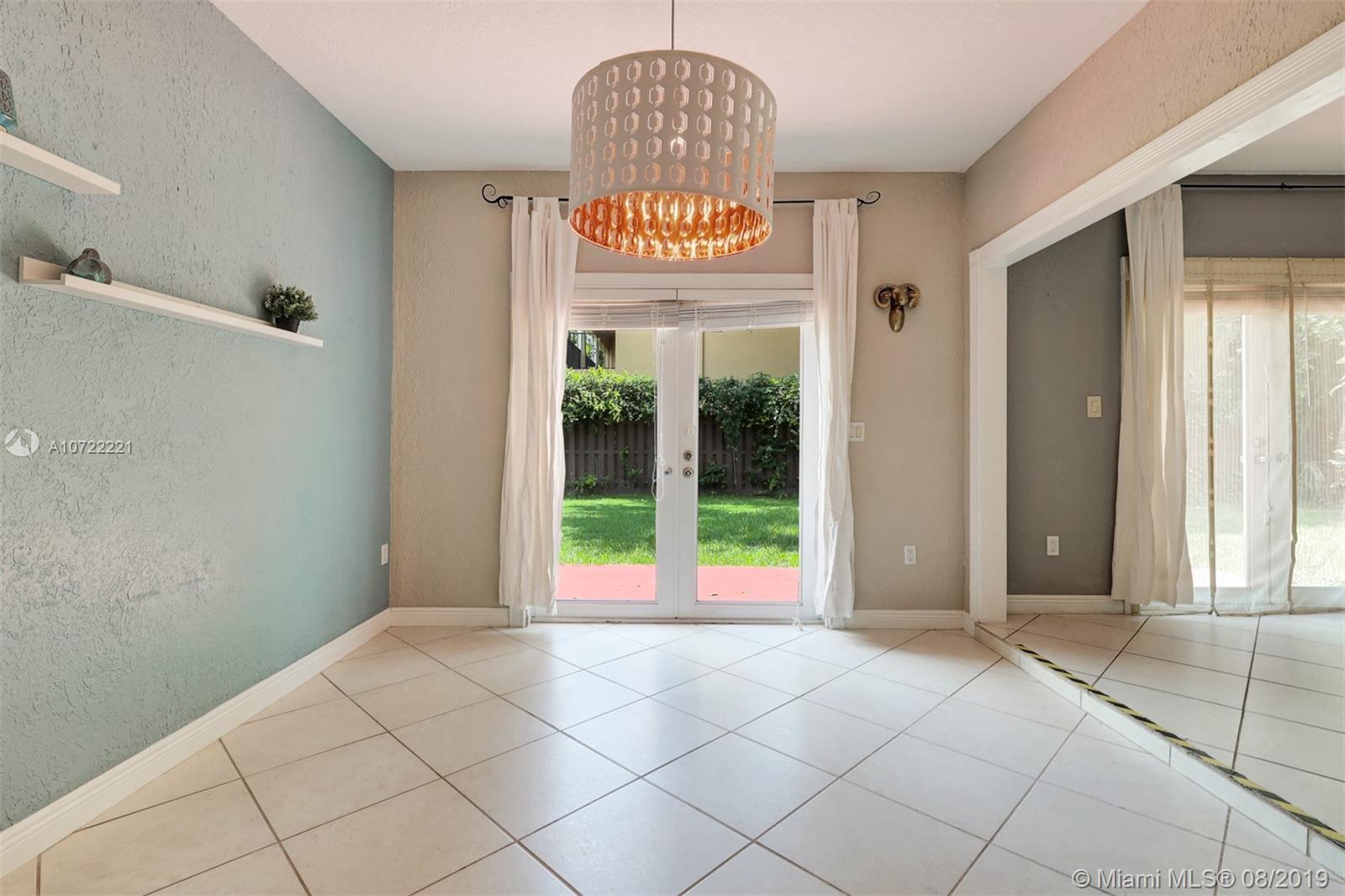 5495 Southwest 68th Avenue Miami, FL 33155 - Photo 16 of 35