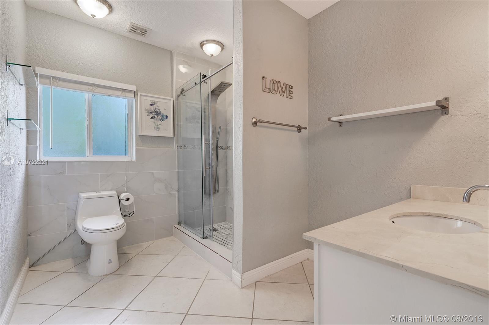 5495 Southwest 68th Avenue Miami, FL 33155 - Photo 19 of 35