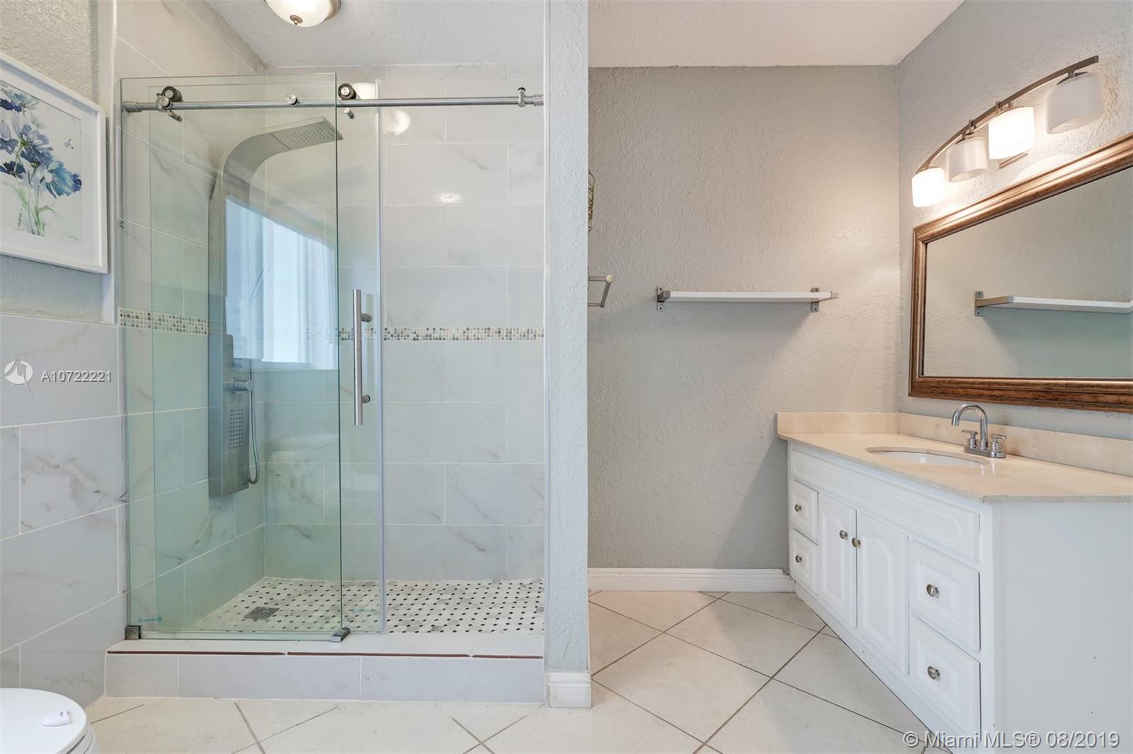 5495 Southwest 68th Avenue Miami, FL 33155 - Photo 20 of 35