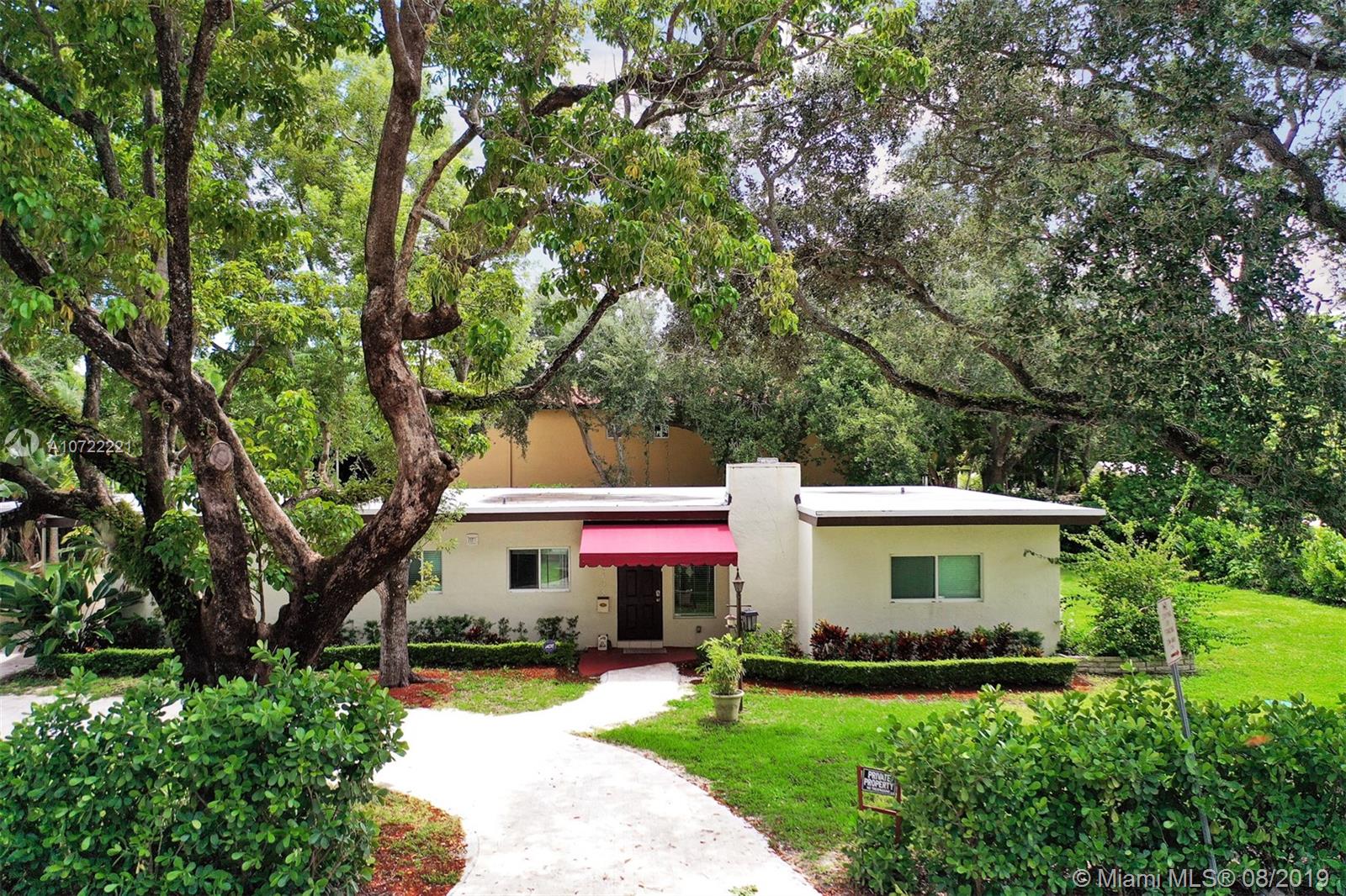 5495 Southwest 68th Avenue Miami, FL 33155 - Photo 3 of 35