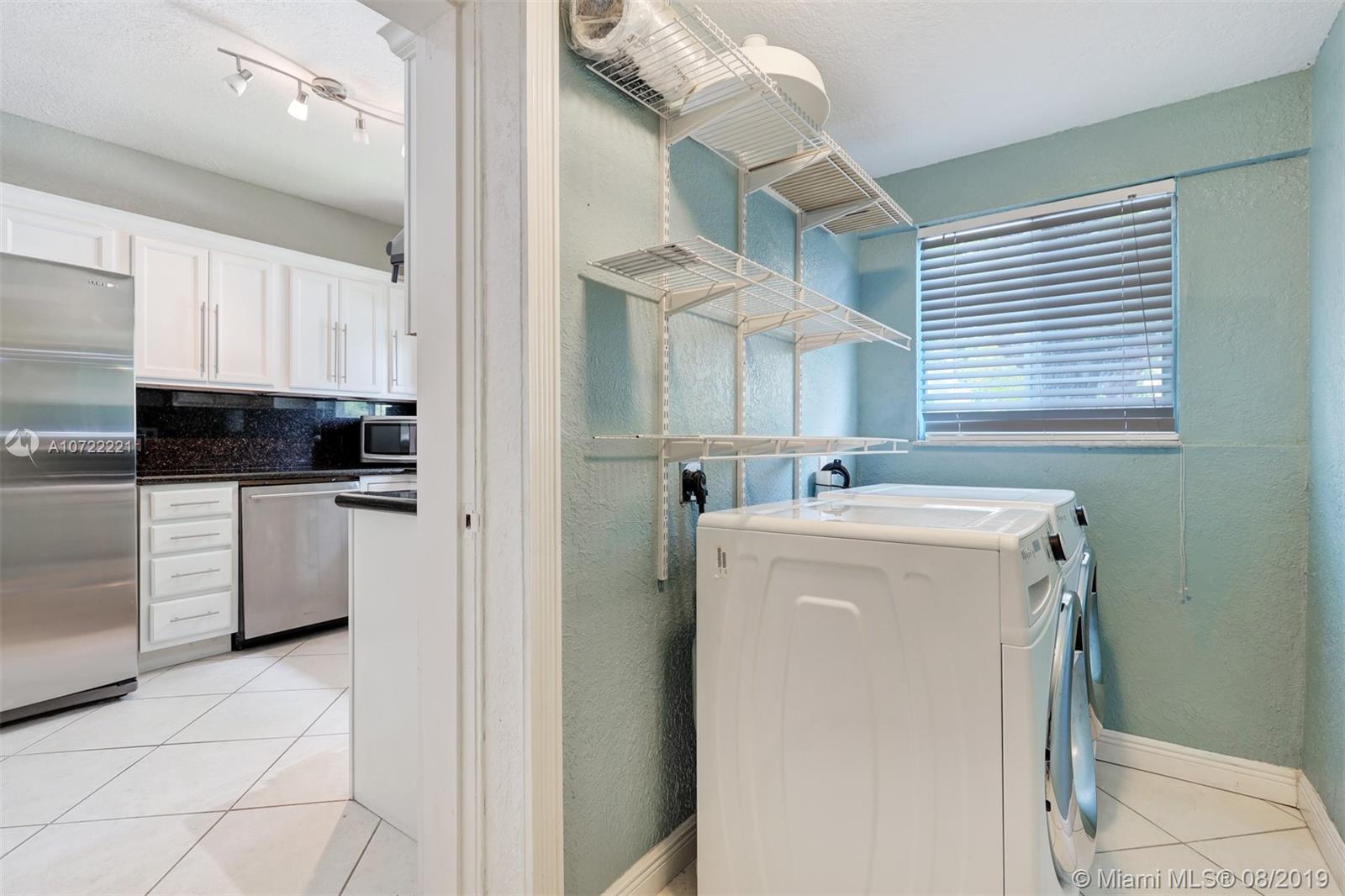 5495 Southwest 68th Avenue Miami, FL 33155 - Photo 21 of 35
