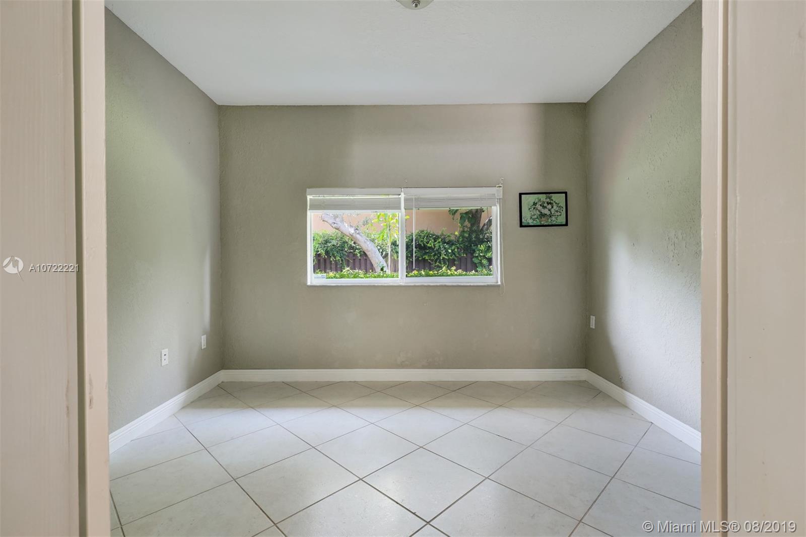 5495 Southwest 68th Avenue Miami, FL 33155 - Photo 24 of 35