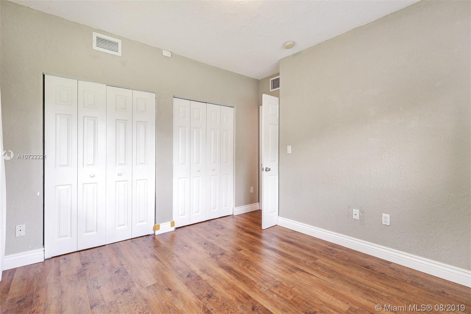 5495 Southwest 68th Avenue Miami, FL 33155 - Photo 27 of 35