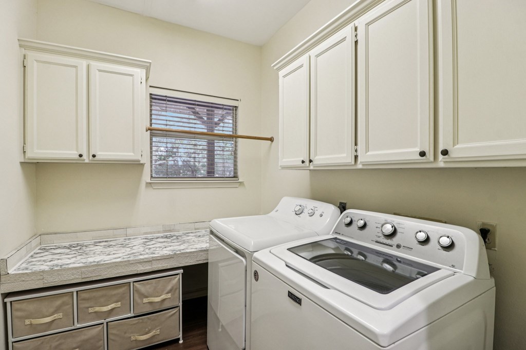 1904 Summit Ridge Drive Kerrville, TX 78028 - Photo 22 of 67