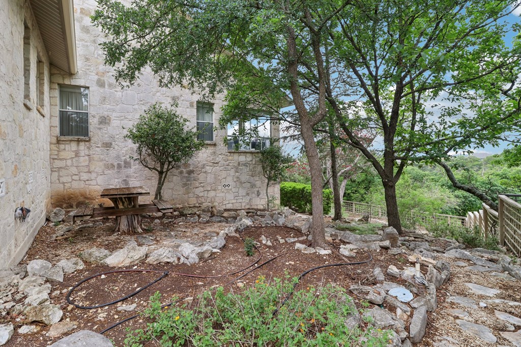 1904 Summit Ridge Drive Kerrville, TX 78028 - Photo 37 of 67