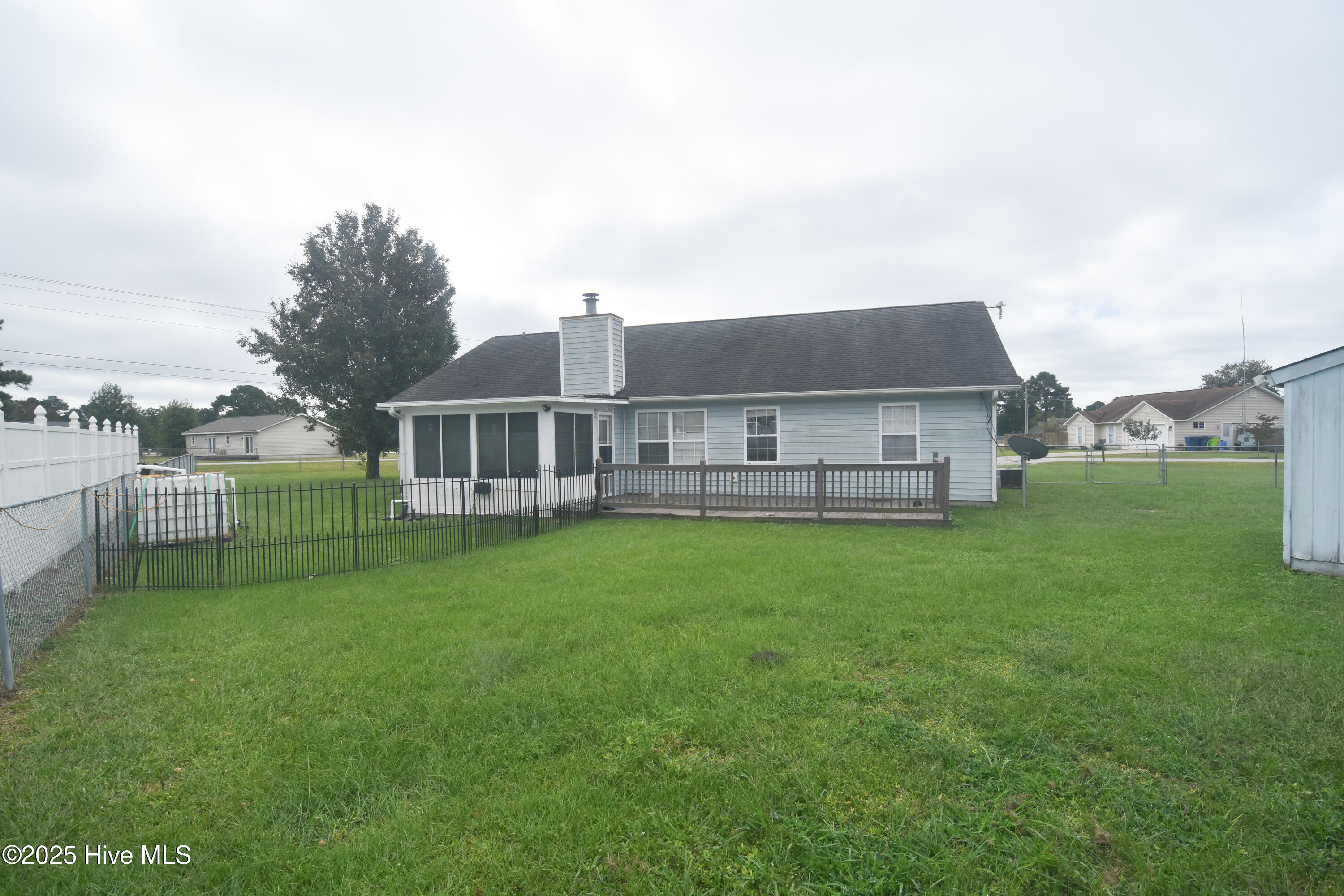 409 Rice Lane Havelock, NC 28532 - Photo 19 of 25 Exterior Back