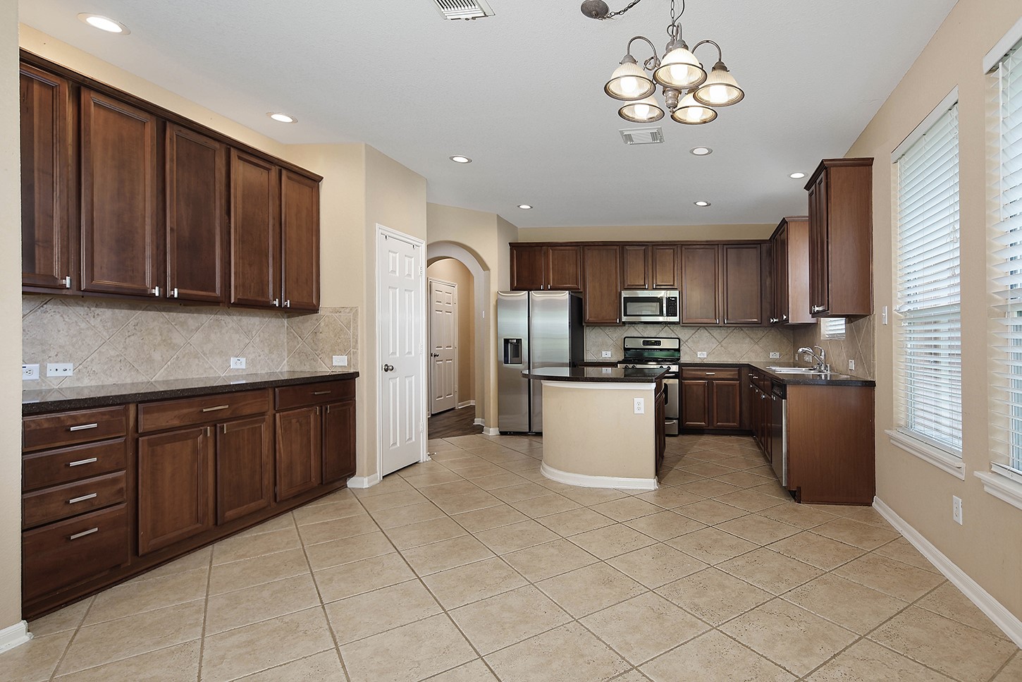 19 Patina Pines Place Spring, TX 77381 - Photo 10 of 27