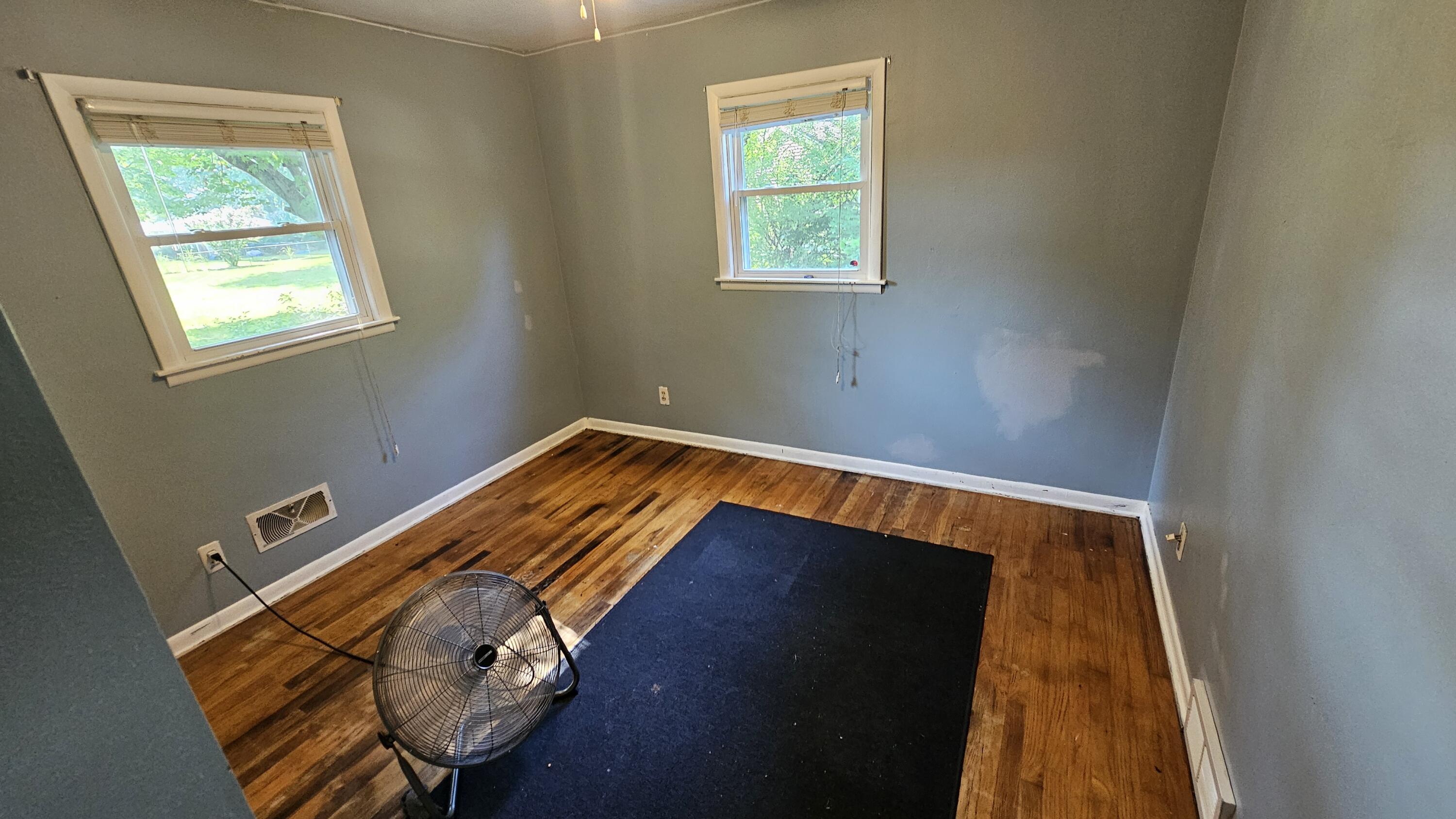 3819 Nazareth Road Kalamazoo, MI 49004 - Photo 4 of 11 bed 2
