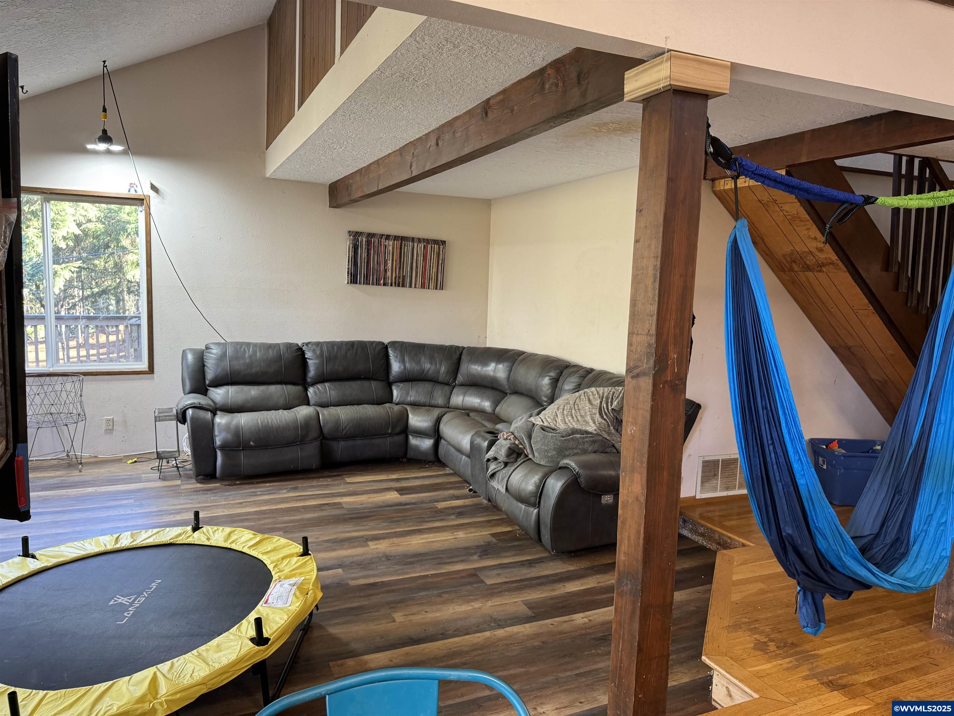 2090 Davis Road South Salem, OR 97306 - Photo 4 of 20 Gallery Image 4