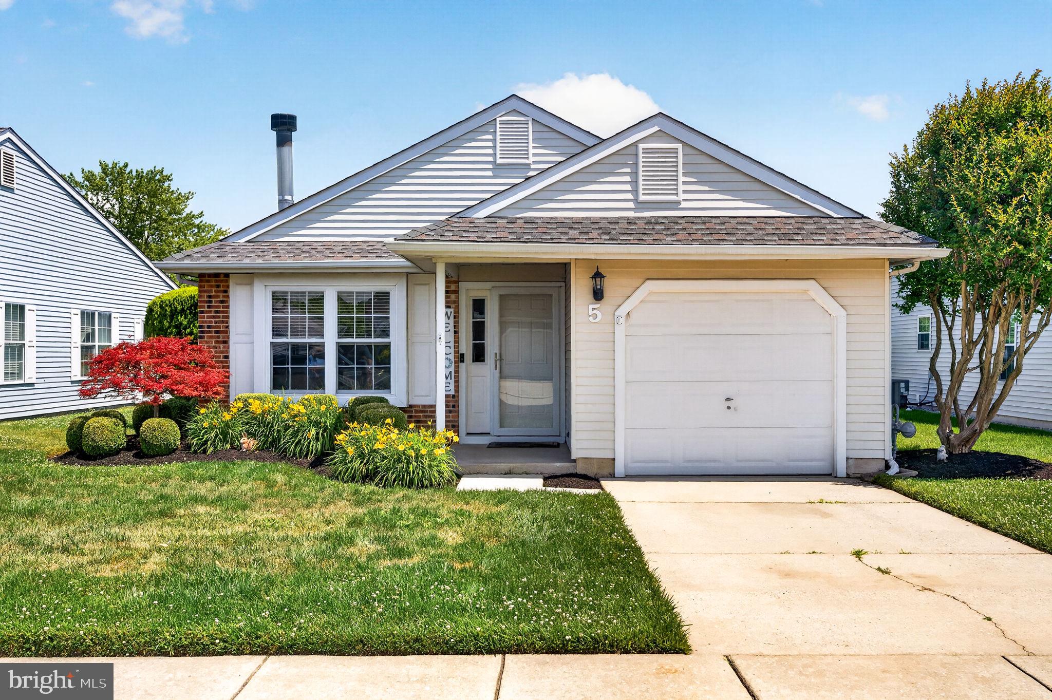 5 Eddystone Way Mount Laurel, NJ 08054 - Photo 2 of 39