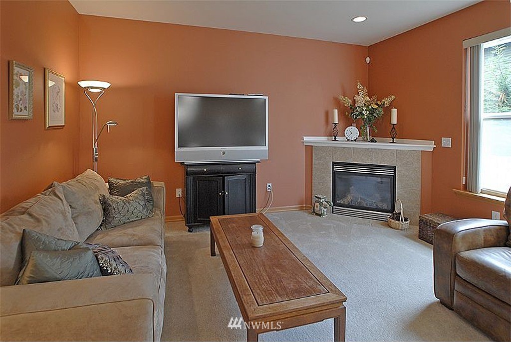 2102 241st Street Southwest Bothell, WA 98021 - Photo 5 of 18