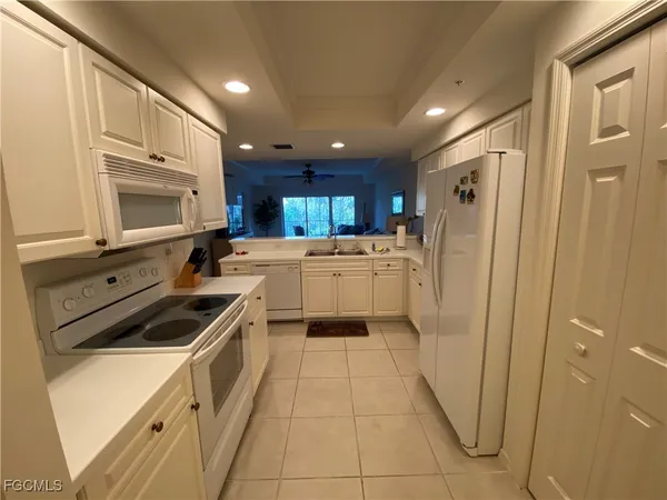 $3,300 | 1795 Four Mile Cove Parkway, Unit 834, Cape Coral, FL 33990