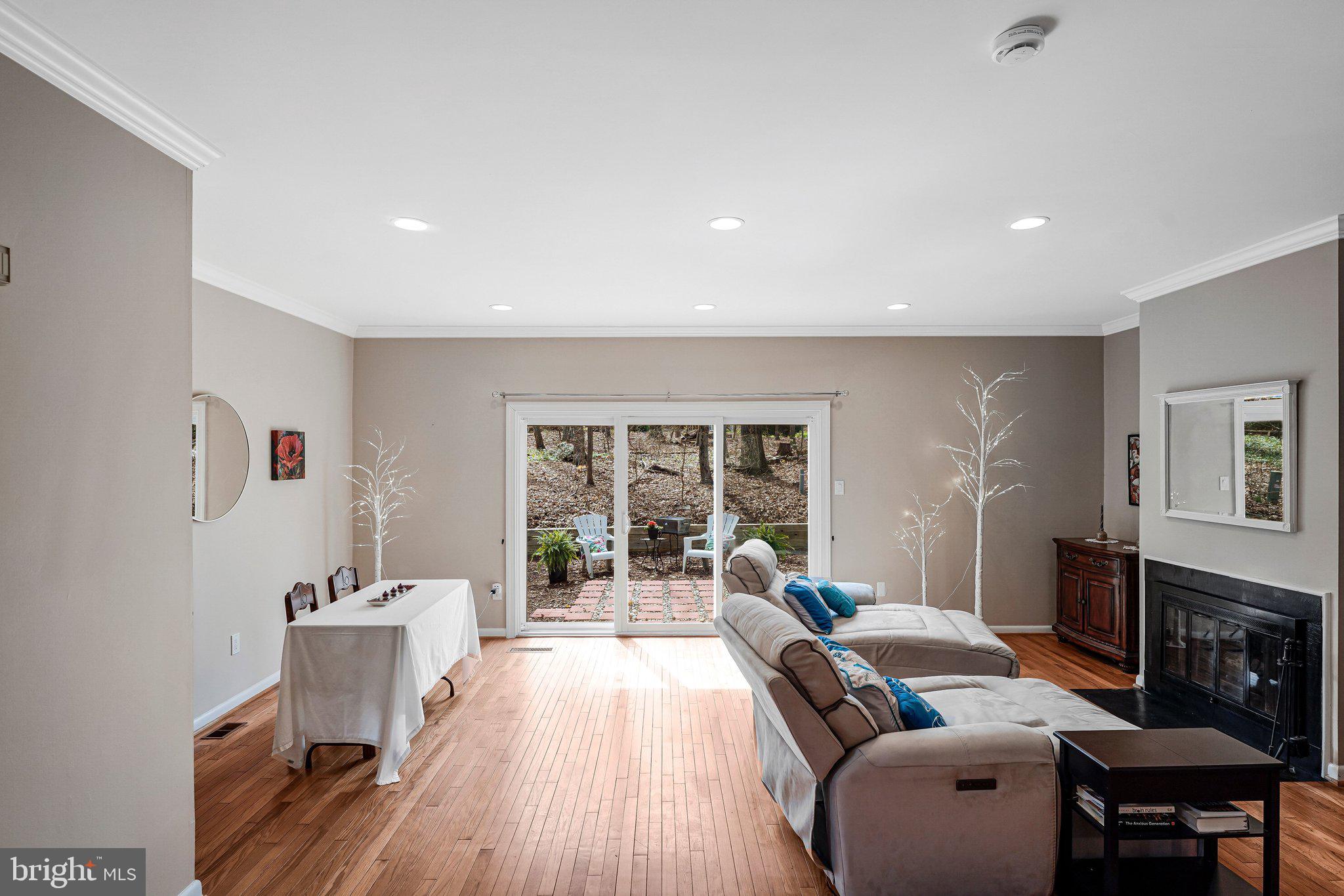 12021 Insha Court Reston, VA 20191 - Photo 11 of 33