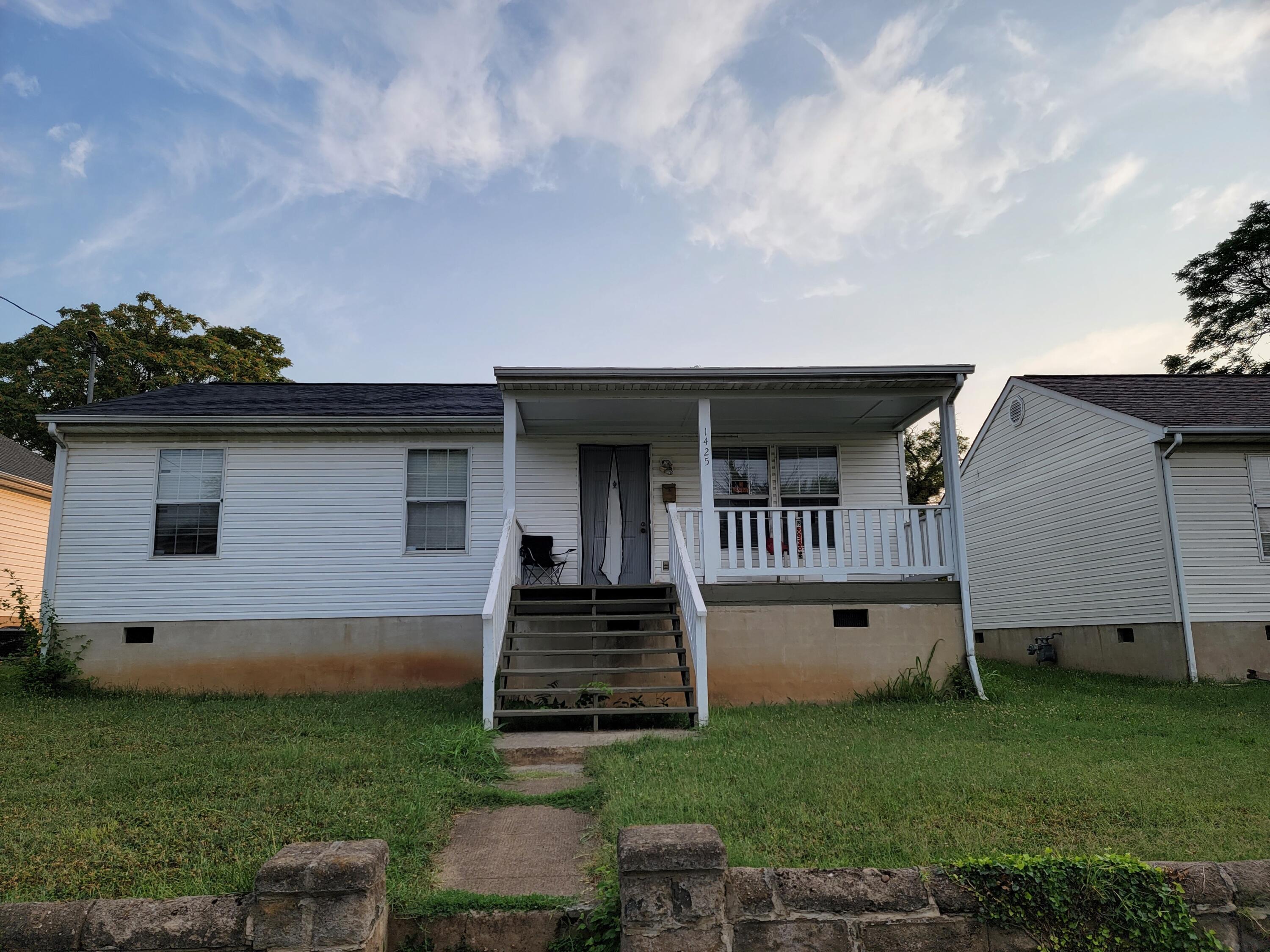 1425 Rorer Avenue Southwest Roanoke, VA 24016 - Photo 1 of 1 1425 Rorer