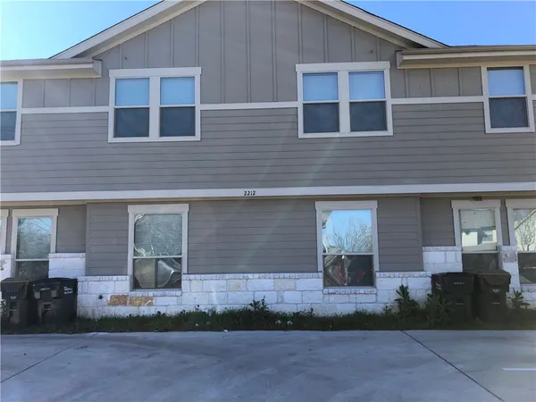 $1,350 | 2212 Creekside Lane, Unit A, Georgetown, TX 78626