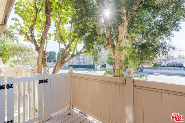 a view of an entryway