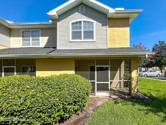 $234,900 | 3750 Silver Bluff Boulevard, Unit 1301, Orange Park, FL 32065