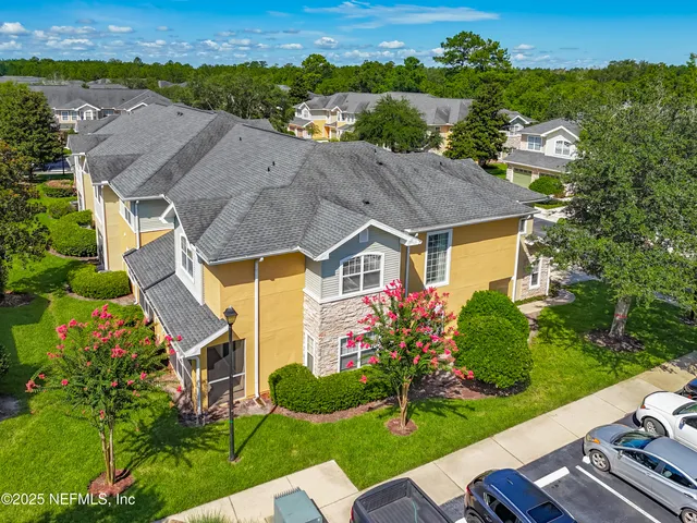 $234,900 | 3750 Silver Bluff Boulevard, Unit 1301, Orange Park, FL 32065