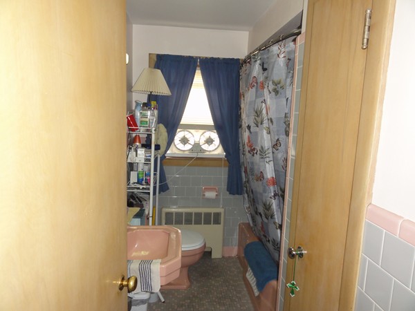 39 Edgemere Road Lynn, MA 01904 - Photo 8 of 12 Gallery Image 8