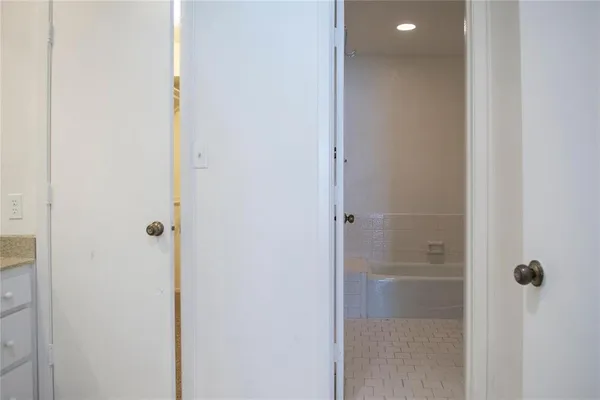 $2,200 | 12336 Ferris Creek Lane, Dallas, TX 75243