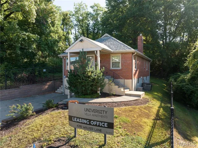 $7,120,000 | 4318 Walker Lane, Normandy, MO 63121