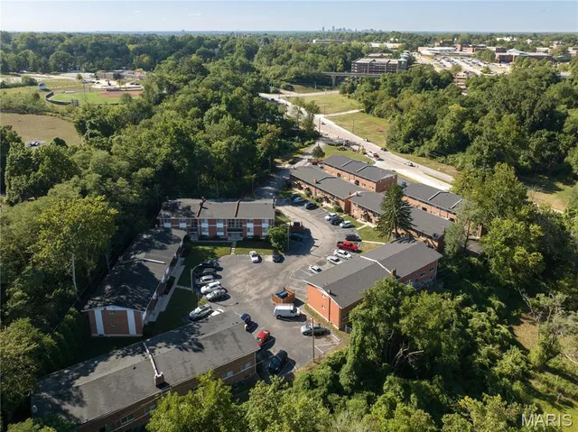 $7,120,000 | 4318 Walker Lane, Normandy, MO 63121