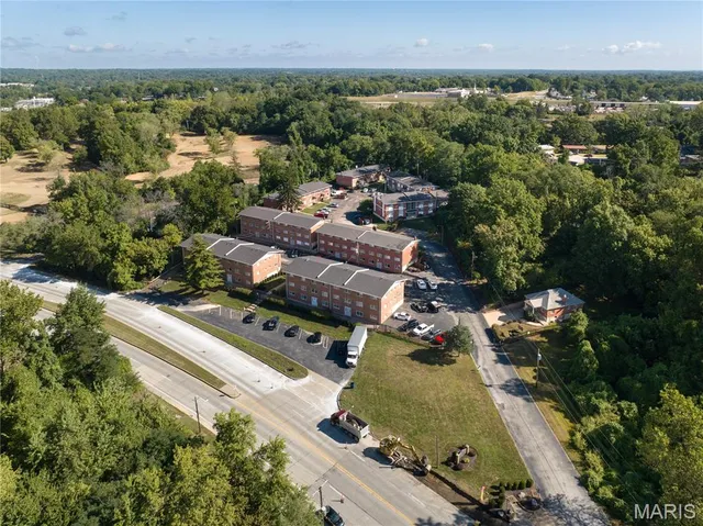 $7,120,000 | 4318 Walker Lane, Normandy, MO 63121