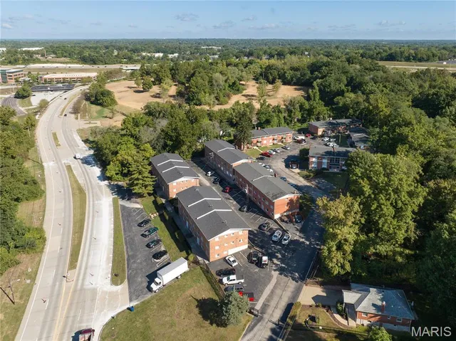 $7,120,000 | 4318 Walker Lane, Normandy, MO 63121