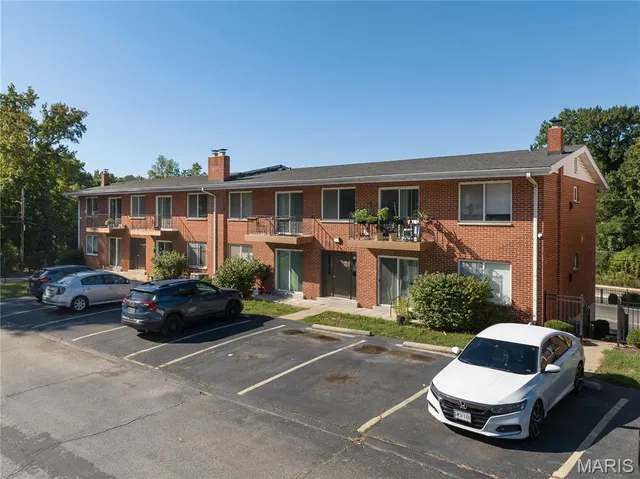 $7,120,000 | 4318 Walker Lane, Normandy, MO 63121