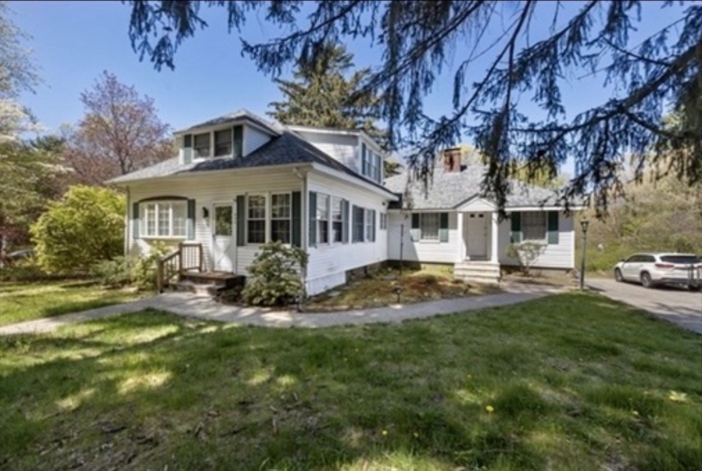 435 A Walpole Street, Unit A Canton, MA 02021 - Photo 2 of 18