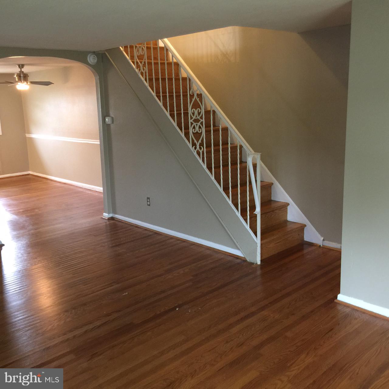 2832 Michael Road Philadelphia, PA 19152 - Photo 2 of 18
