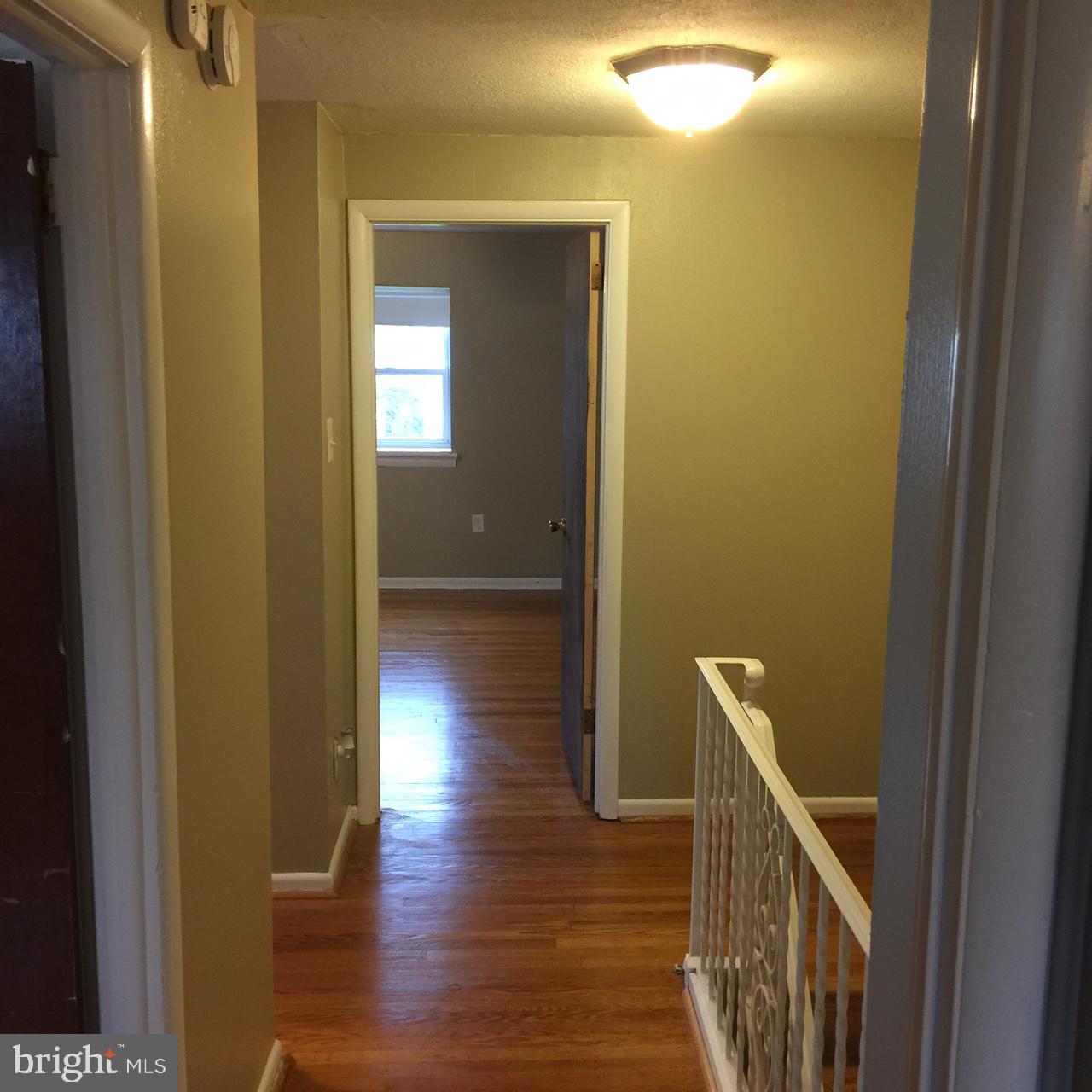 2832 Michael Road Philadelphia, PA 19152 - Photo 9 of 18