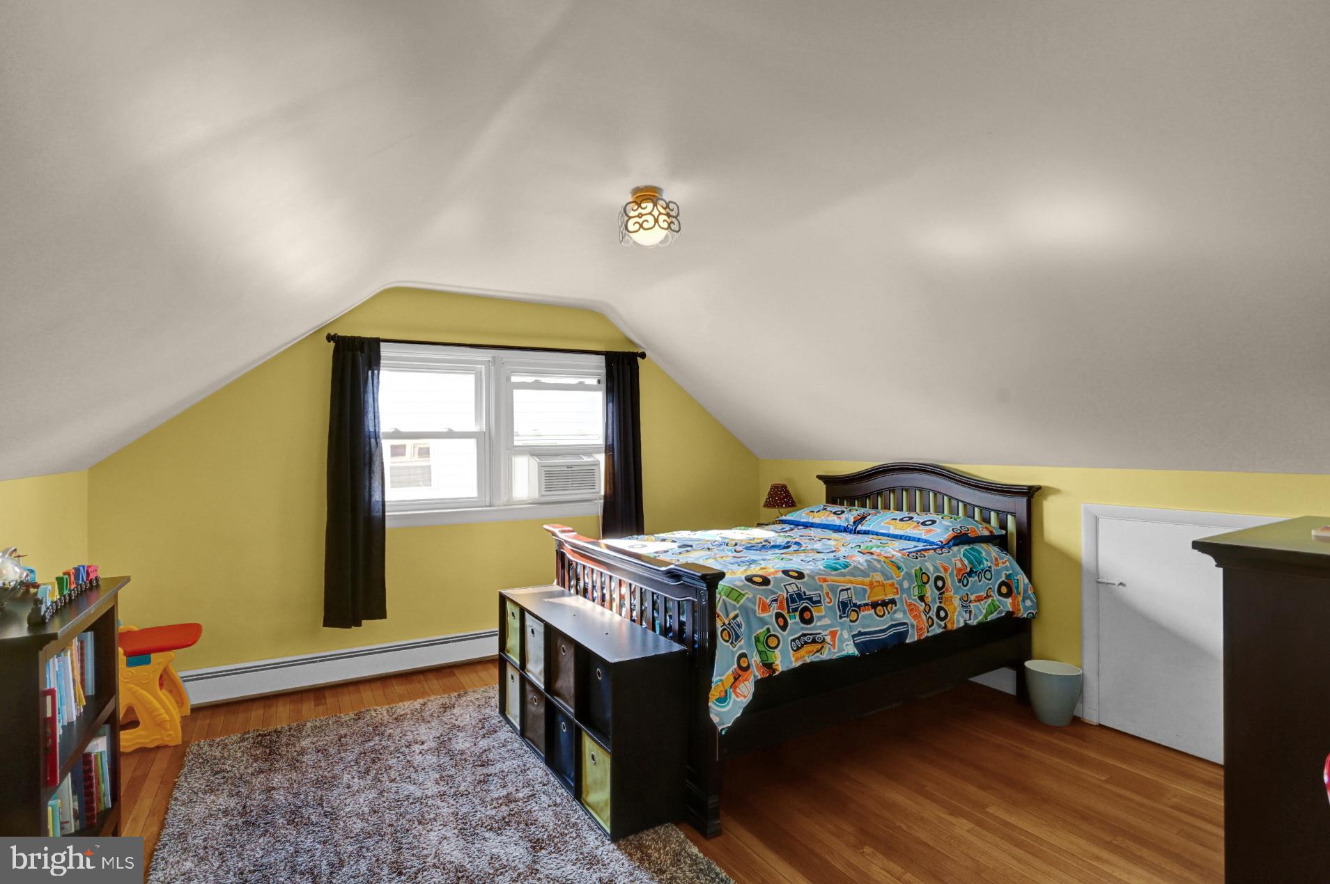 645 High Boulevard Reading, PA 19607 - Photo 23 of 35