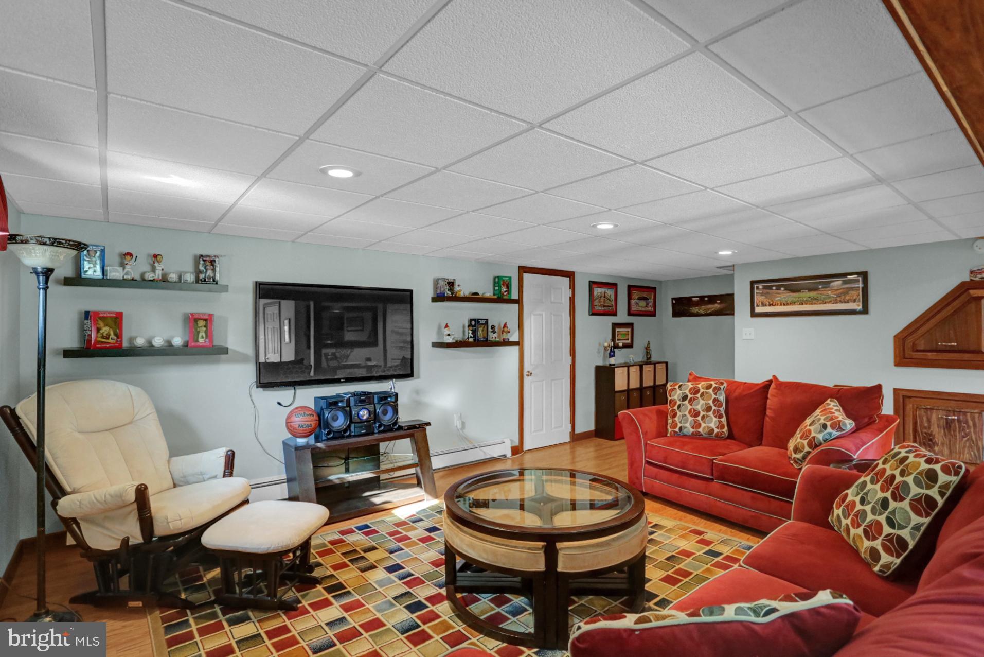 645 High Boulevard Reading, PA 19607 - Photo 29 of 35